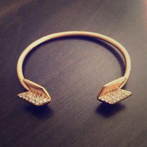 Madewell bracelet in gold with crystals